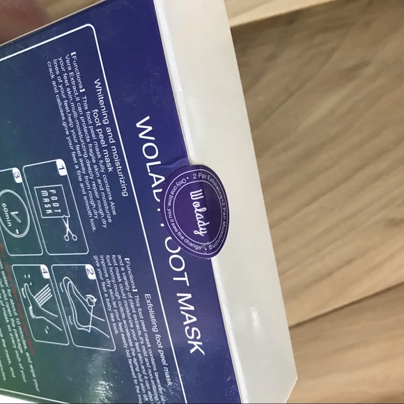 BNIB Foot Mask(s) *sealed package* - Picture 3 of 6